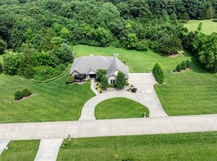 306 Foristell Manors Dr, Foristell, MO 63348