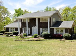 6204 Simmons Dr, Anniston, AL 36206