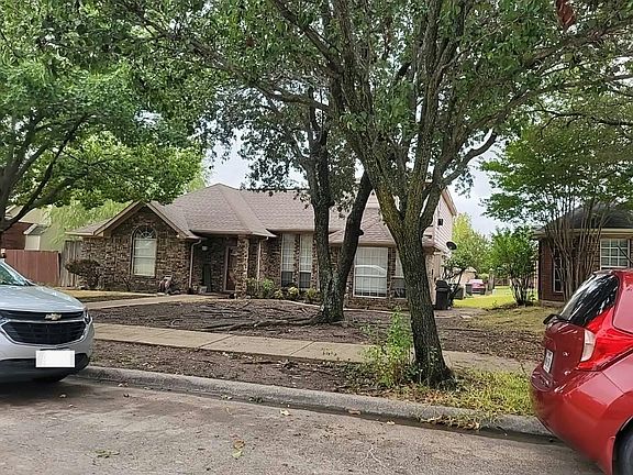 2nd image of 1820 Island View Dr