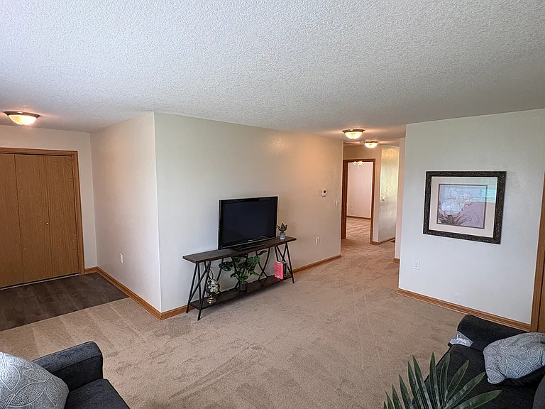 955 Parker Blvd #301 — Photo 4