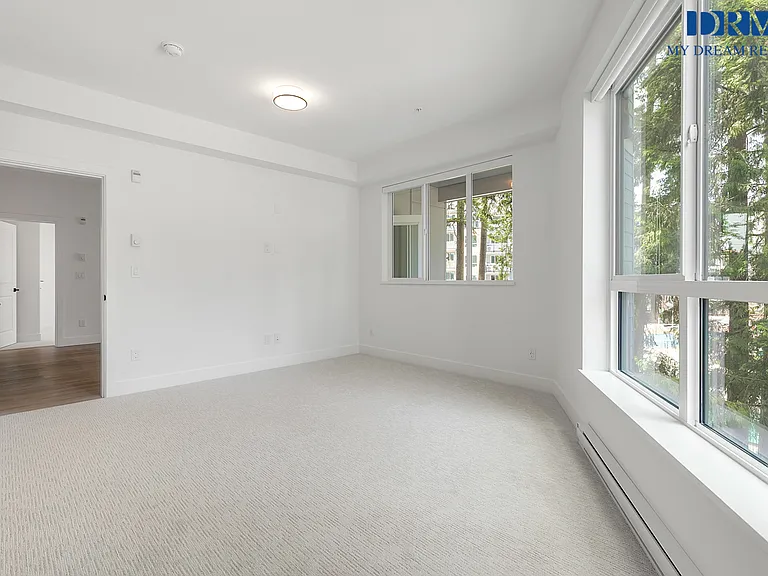 3438 146a St #D197 — Photo 12