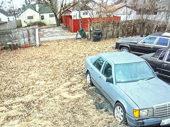 3rd image of 14438 Des Plaines St