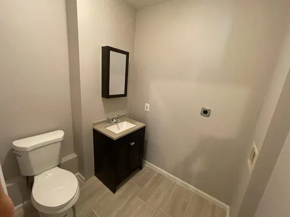 2216 Lyndhurst Ave, Baltimore, MD 21216