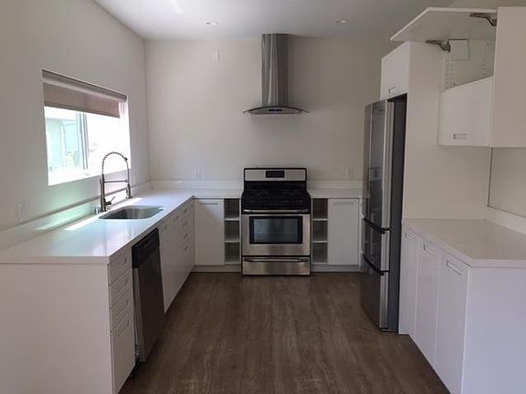5th image of 1163 N Kingsley Dr
