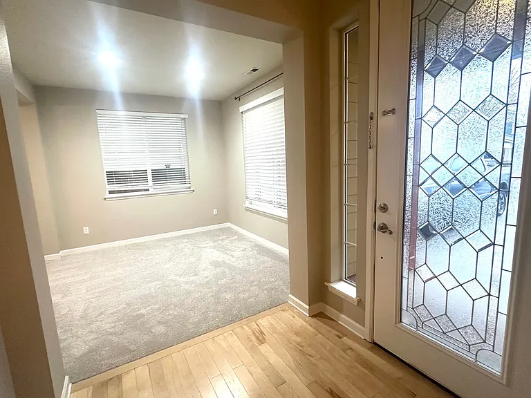 4315 Freemont St NE — Photo 5