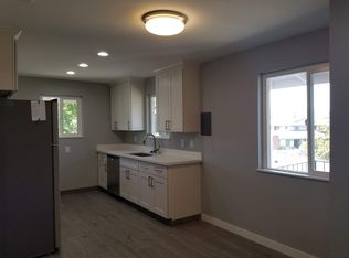 869 Castlewood Dr APT 3, Los Gatos, CA 95032