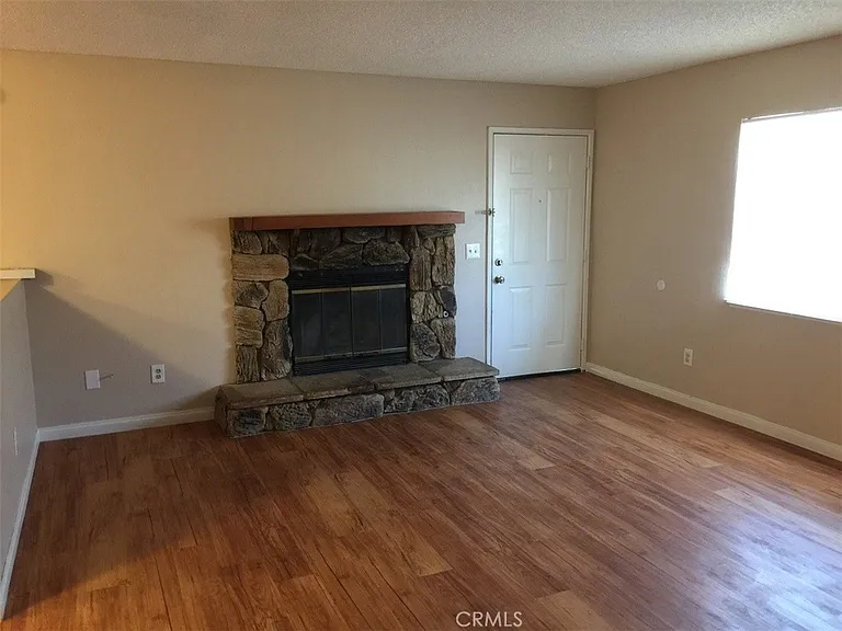 20955 Little Beaver Rd #2 — Photo 3