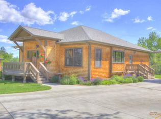 3100 Iris Dr, Rapid City, SD 57702