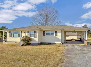 2011 Hannon Rd, Inman, SC 29349