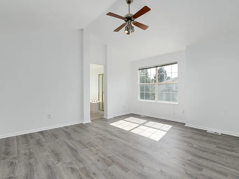 231 Remuda Ln — Photo 15