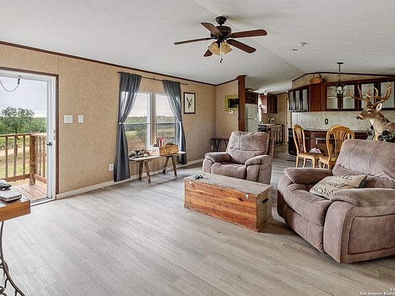 4th image of 1130 County Road 101