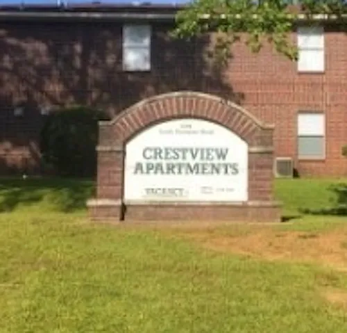 Crestview Apartments Photo 1