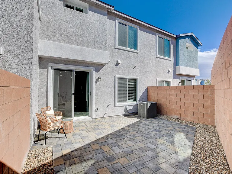 Elevate Townhomes — Photo 30