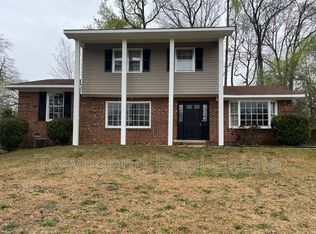 6458 Easthampton Rd, Fayetteville, NC 28314