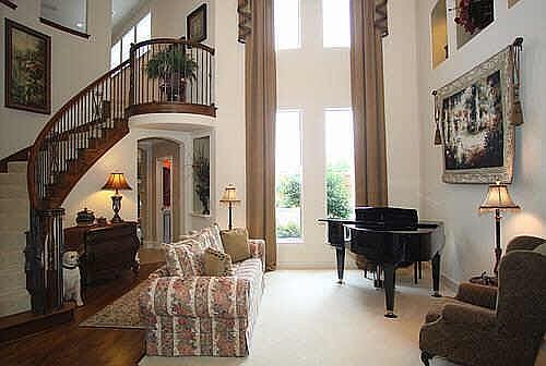 4th image of 7314 Ramblewood Dr