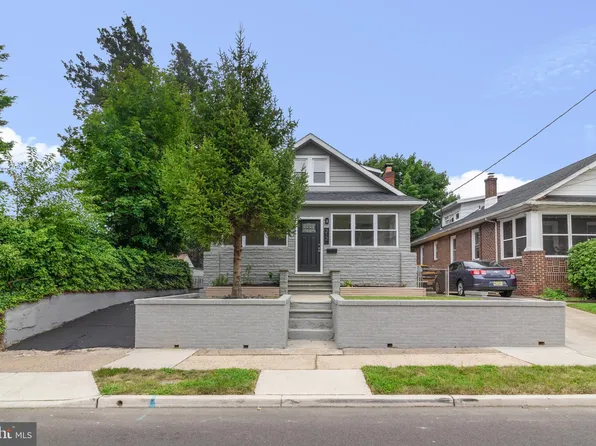 212 E Haddon Ave, Oaklyn, NJ 08107