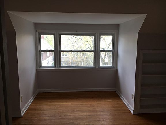 2nd image of 20 Cuyler Ave APT 4