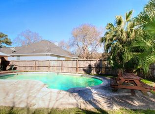 11035 Hanning Ln, Houston, TX 77041