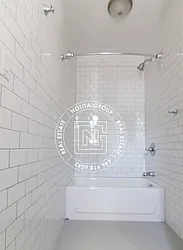 Rented by Nolita Group