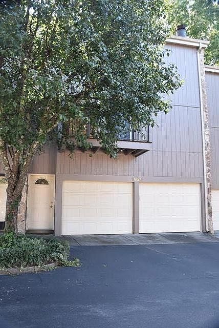 1st image of 1920 Cherokee Bluff Dr