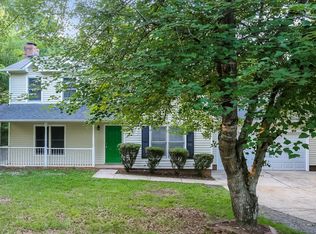 2418 Wildburne Ct, Charlotte, NC 28262