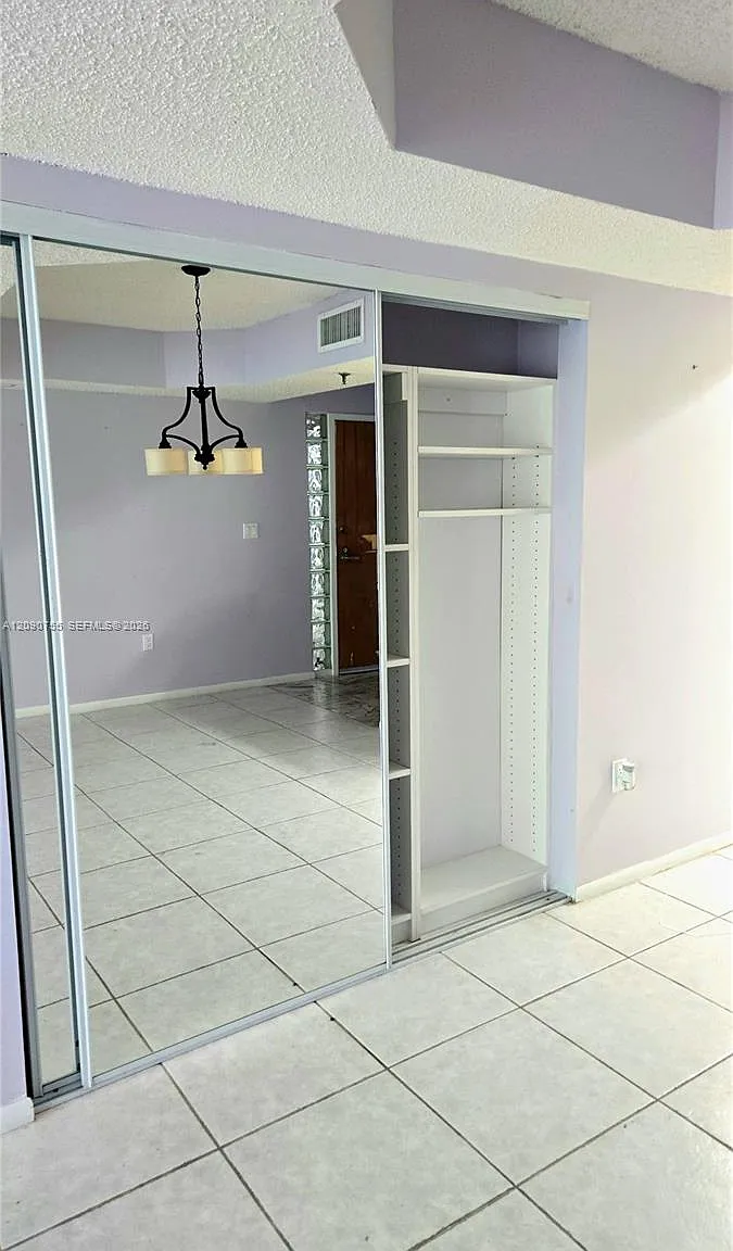 Marbella Condo — Photo 3