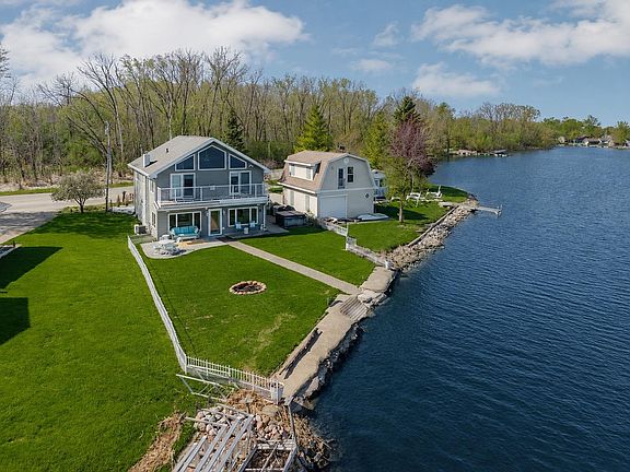 3rd image of 2210 Westwind Rd