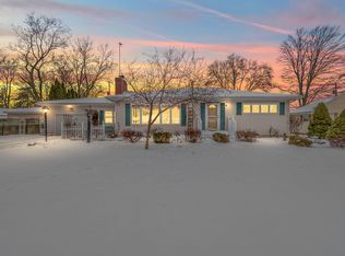 1516 Strathmoor Ln, Jackson, MI 49203