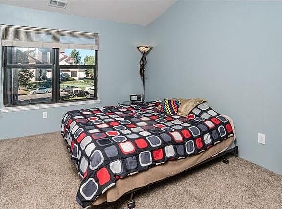 Master Bedroom w/Private Bath