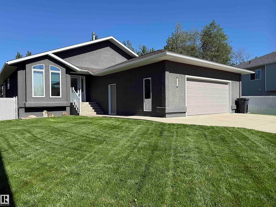 1st image of 3520 45th St