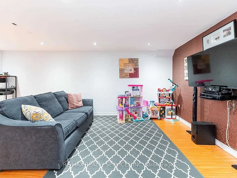 35 Malta Ave #97 — Photo 26