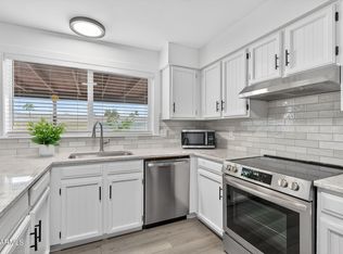 2601 E HOPI Avenue, Mesa, AZ 85204