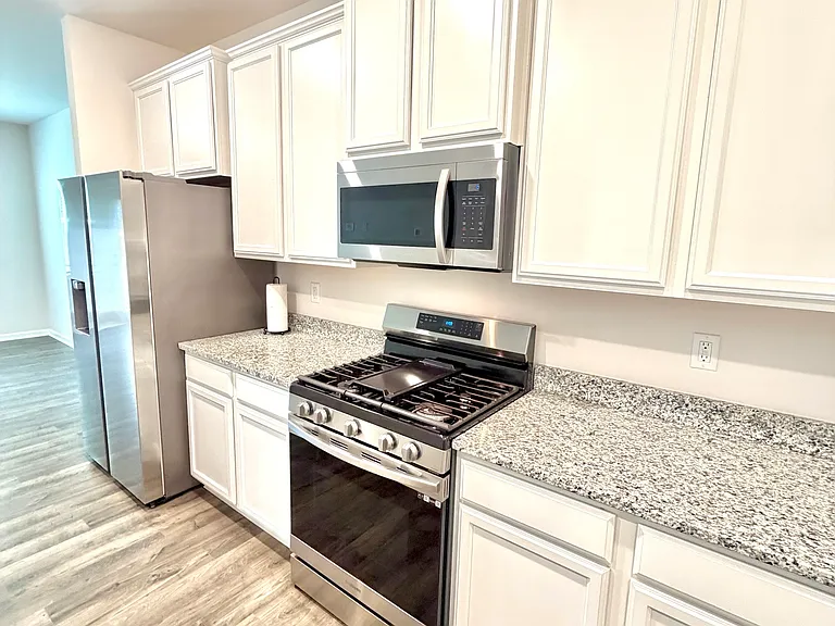 111 Norse Creek Dr — Photo 4