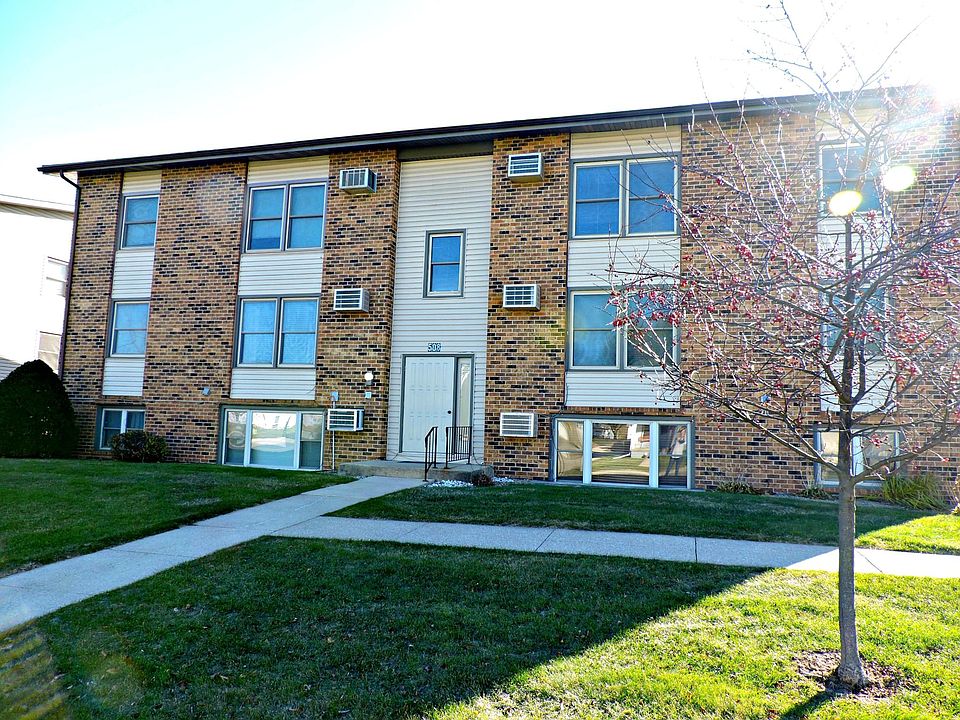 1st image of 508 Commercial St APT I