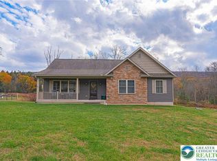 258 Owl Creek Rd, Tamaqua, PA 18252