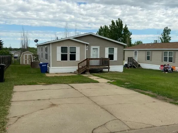 217 G St, Dickinson, ND 58601