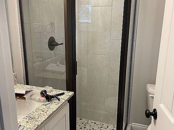 4th image of 3373 Julia St