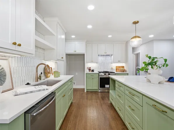 4016 Locke Ave, Fort Worth, TX 76107