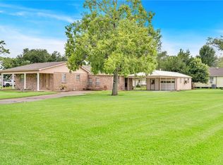 15783 River Rd, Hahnville, LA 70057