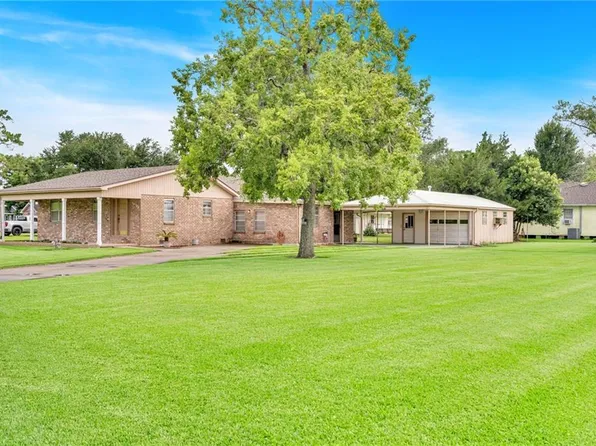 15783 River Rd, Hahnville, LA 70057