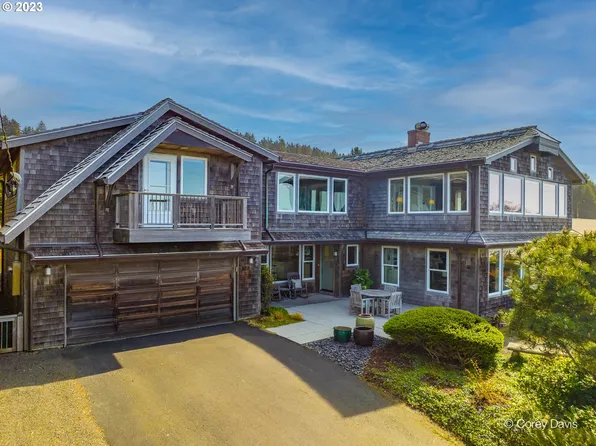37995 Beulah Reed Rd, Manzanita, OR 97130