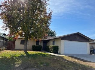 209 Lois Ln, Bakersfield, CA 93307