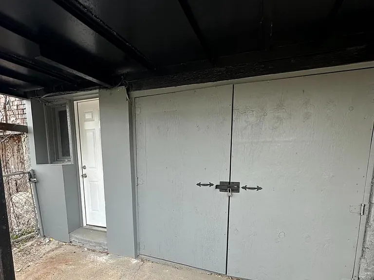 49 N Monastery Ave #BASEMENT — Photo 9