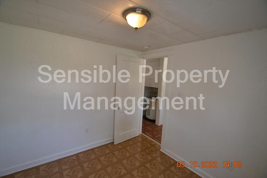 1st image of 4420 W South Ave