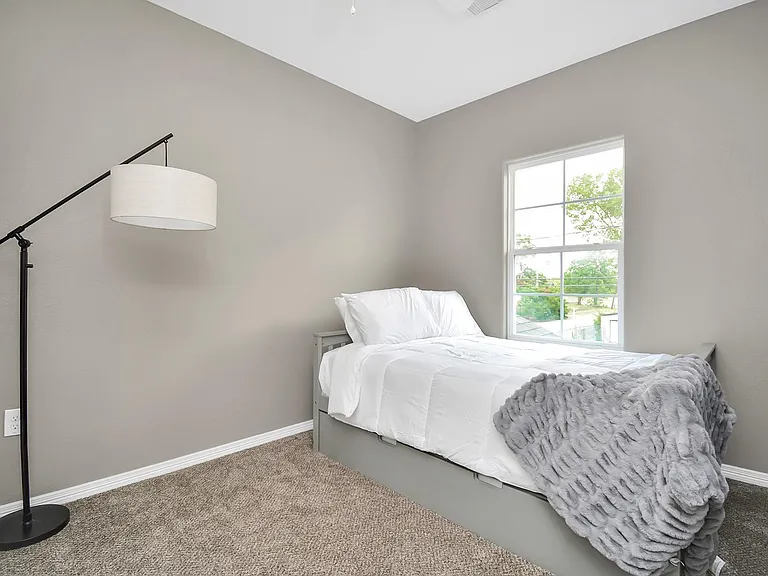 3019 Elysian St — Photo 27