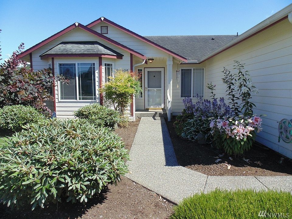 1st image of 20705 Anna Ln