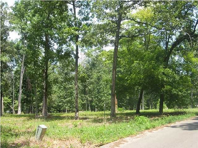2nd image of 4 Ladd Springs Rd