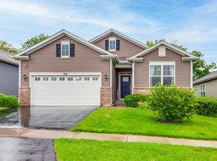 324 S Fork Dr, Gurnee, IL 60031