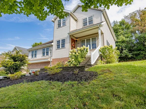 311 Villa View Dr, Morgantown, WV 26505