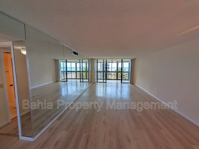18304 Gulf Blvd #406 — Photo 6